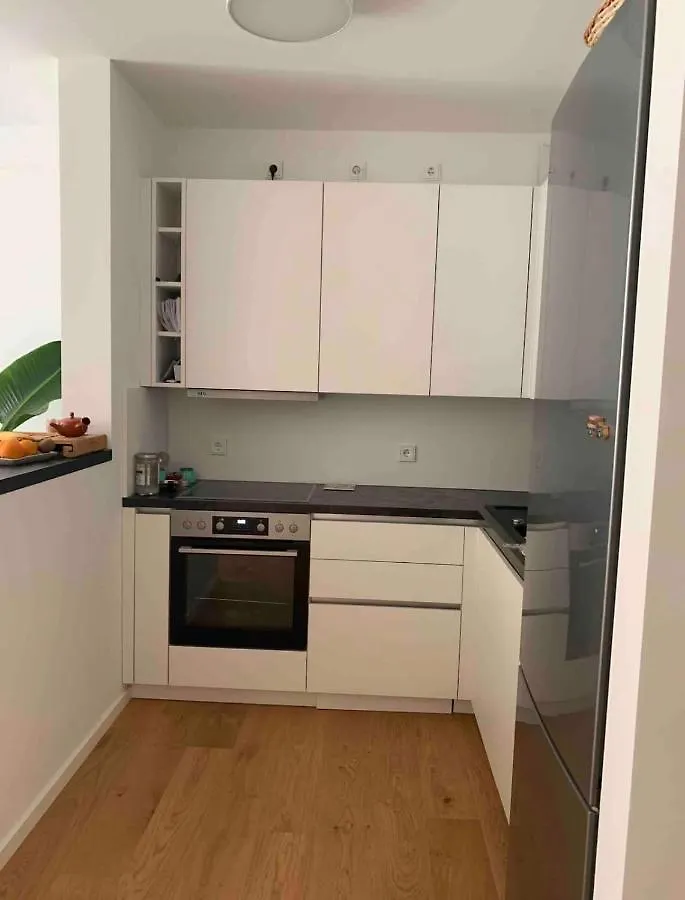 Naehe Messe: Zentrale Wohnung Mit Balkon Und Loggia 프랑크푸르트 0*,